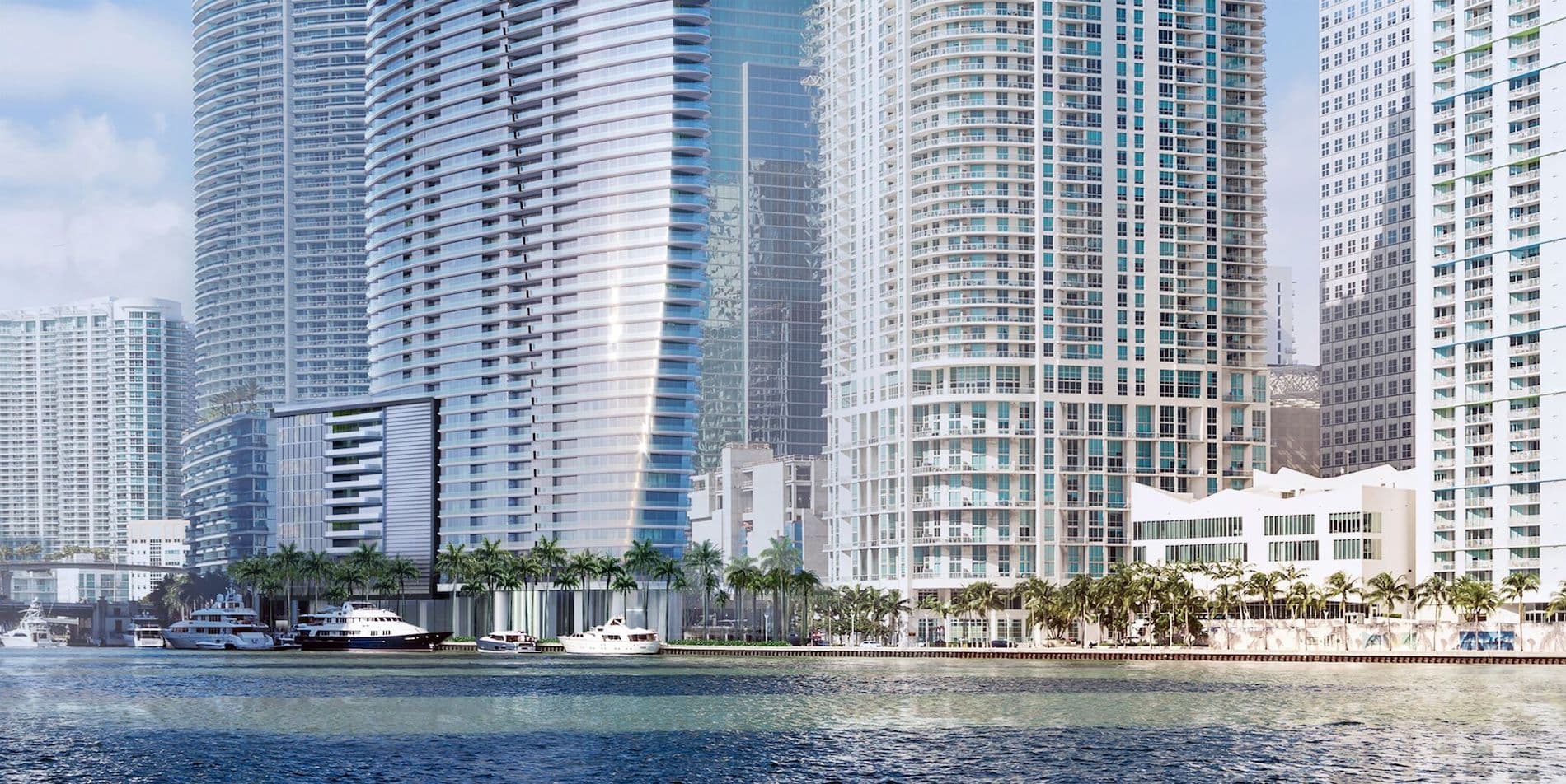 Aston Martin photo 11